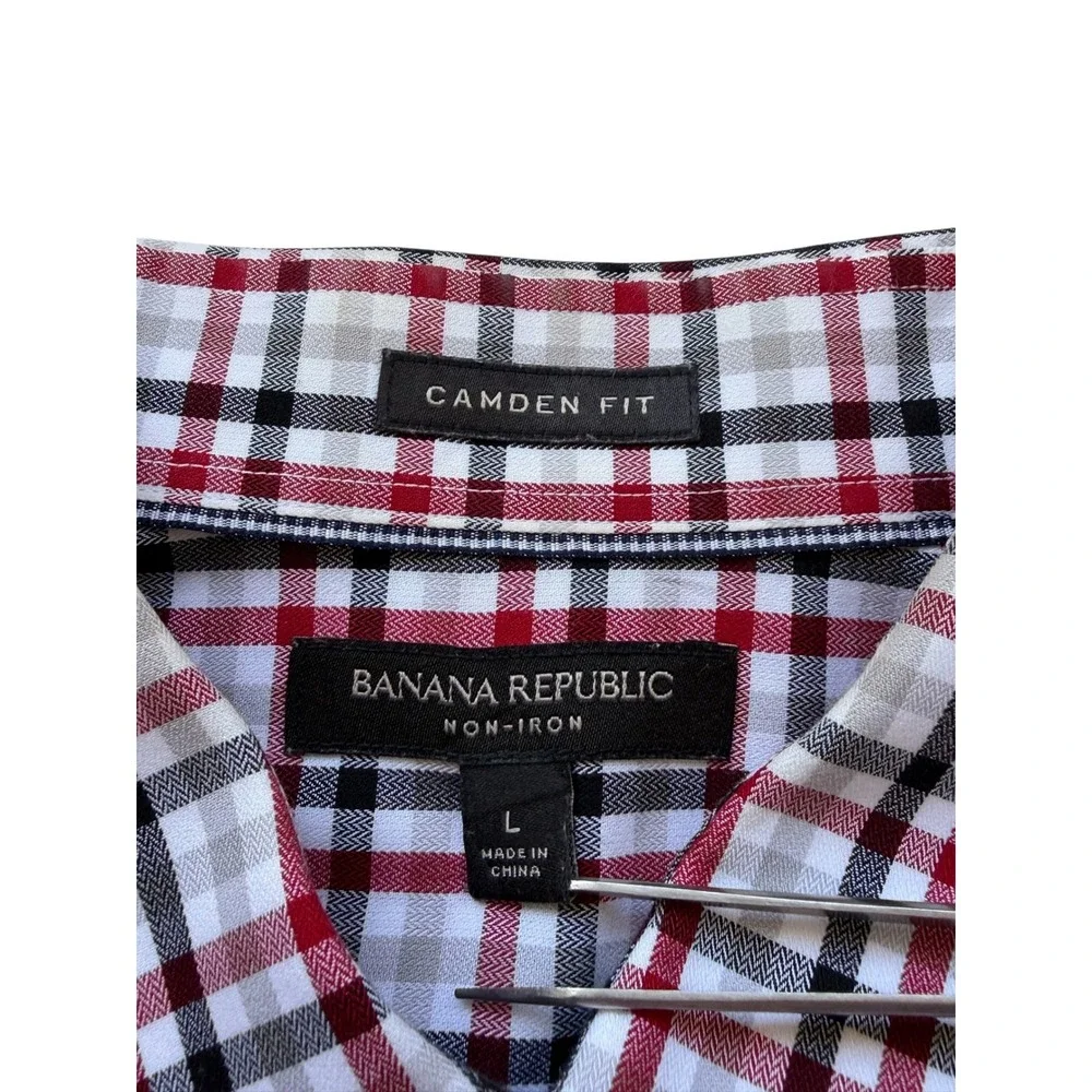 Banana Republic Mens Red Black Plaid Button Down Shirt L Camden Fit Non-Iron